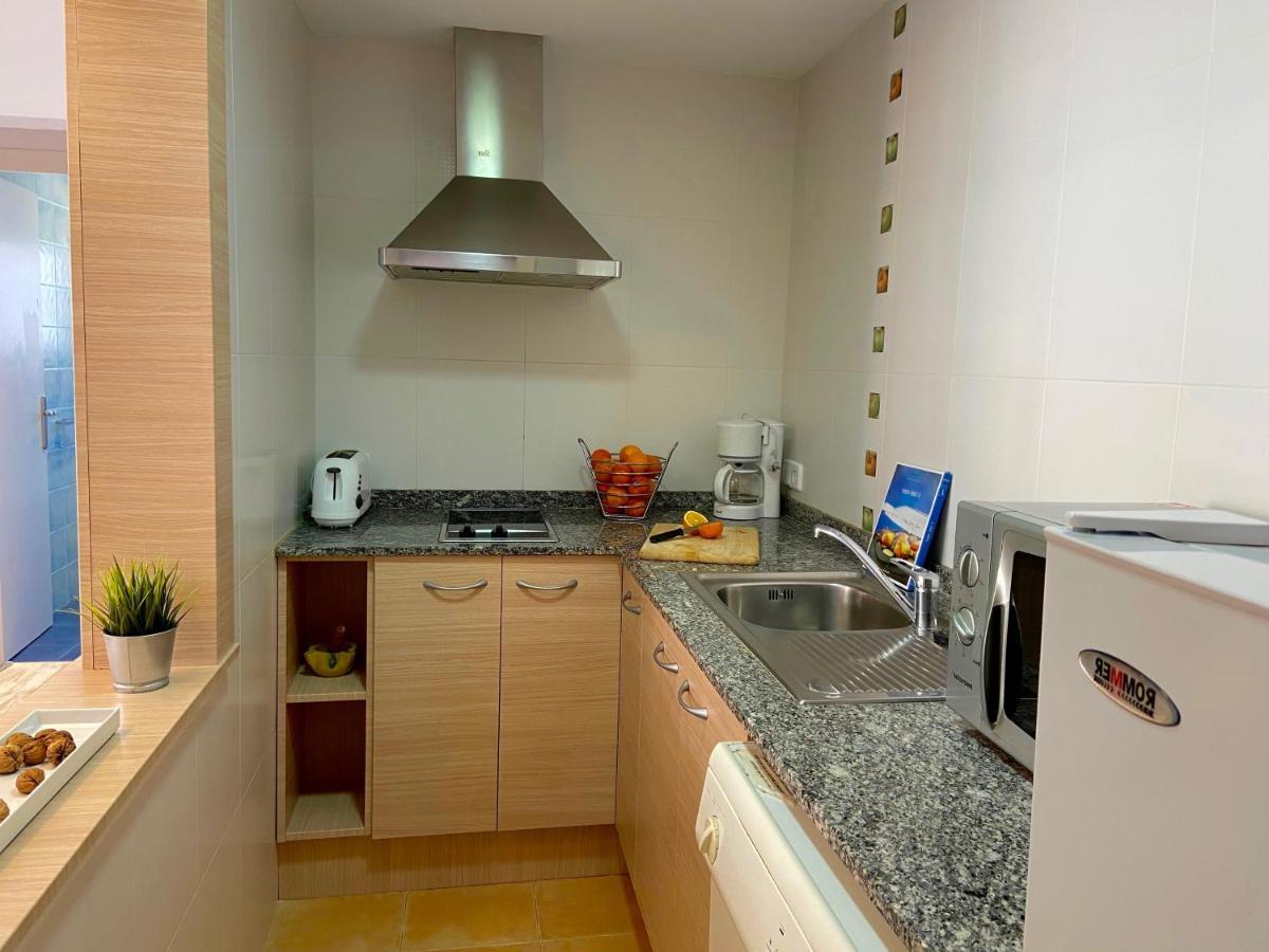 Apartamentos Aquarium. 150 Metros Playa. Roses Eksteriør billede