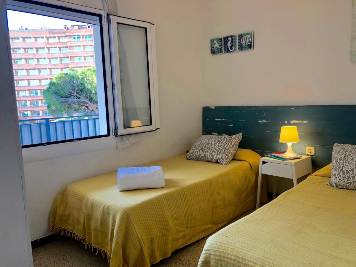Apartamentos Aquarium. 150 Metros Playa. Roses Eksteriør billede