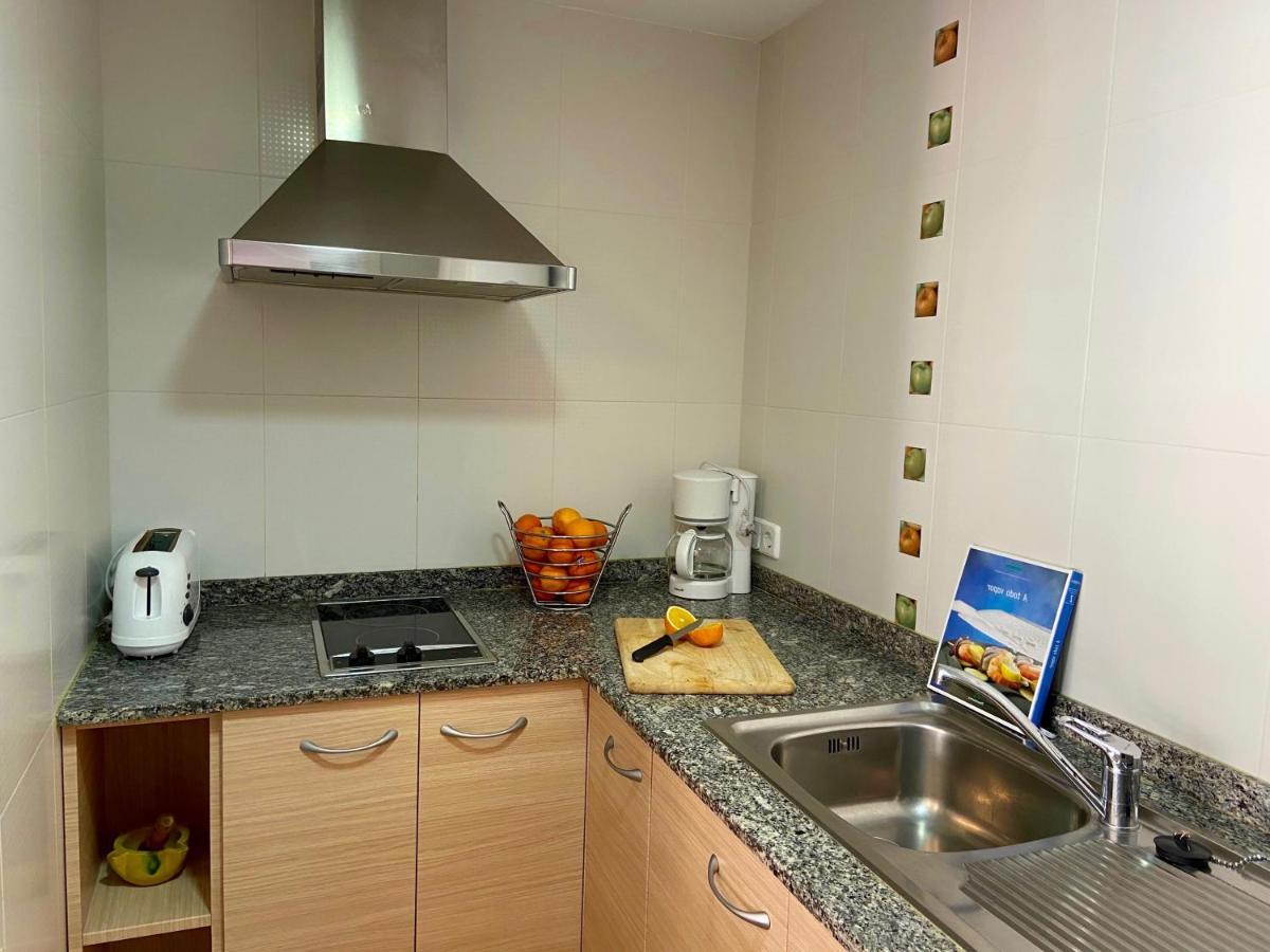 Apartamentos Aquarium. 150 Metros Playa. Roses Eksteriør billede