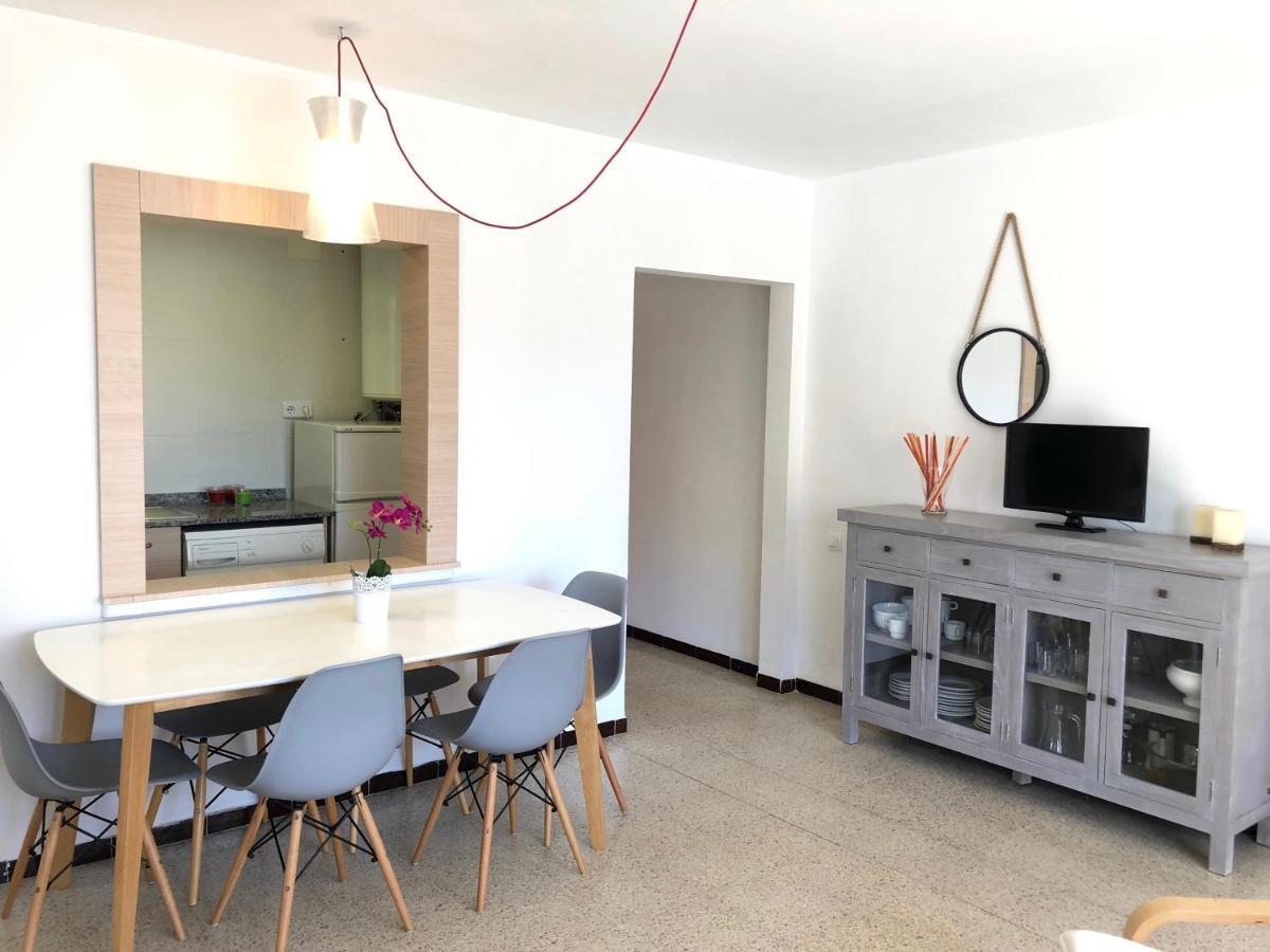 Apartamentos Aquarium. 150 Metros Playa. Roses Eksteriør billede