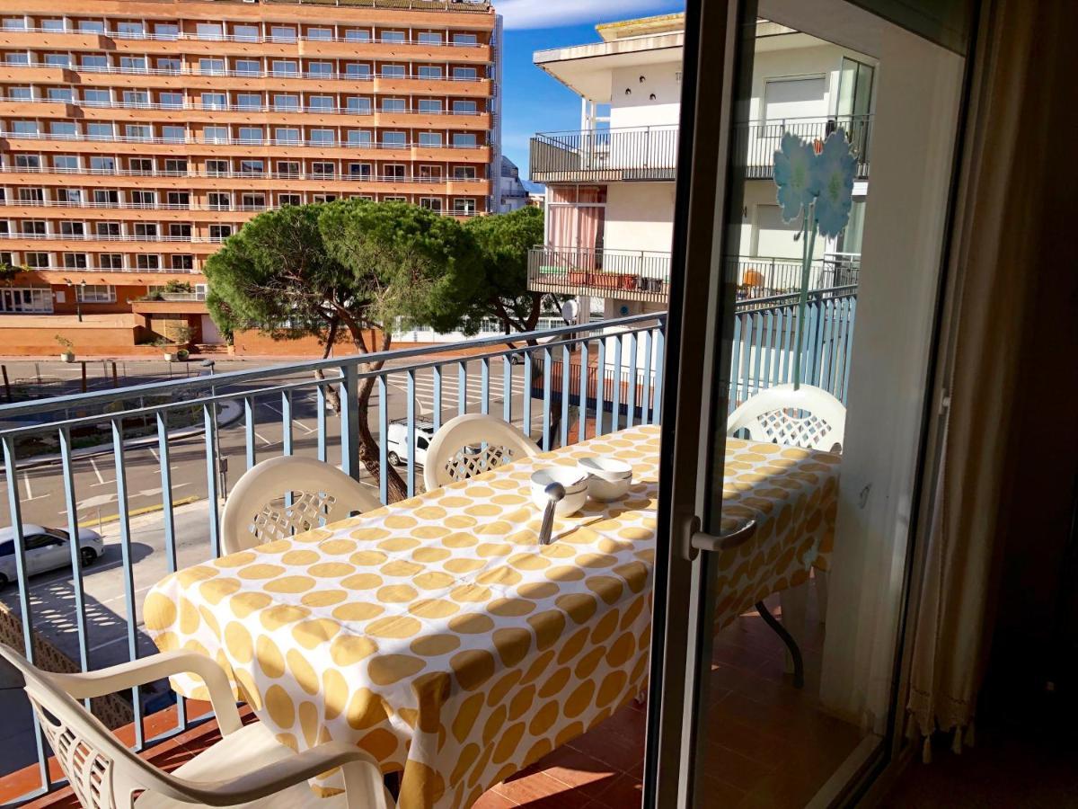 Apartamentos Aquarium. 150 Metros Playa. Roses Eksteriør billede